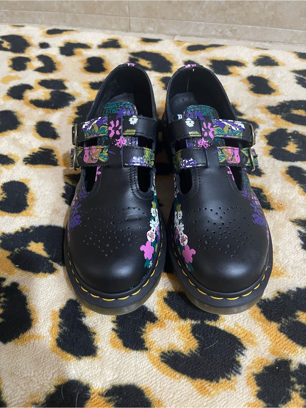 Dr Martens Black Floral-Accent Mary Jane women Shoes